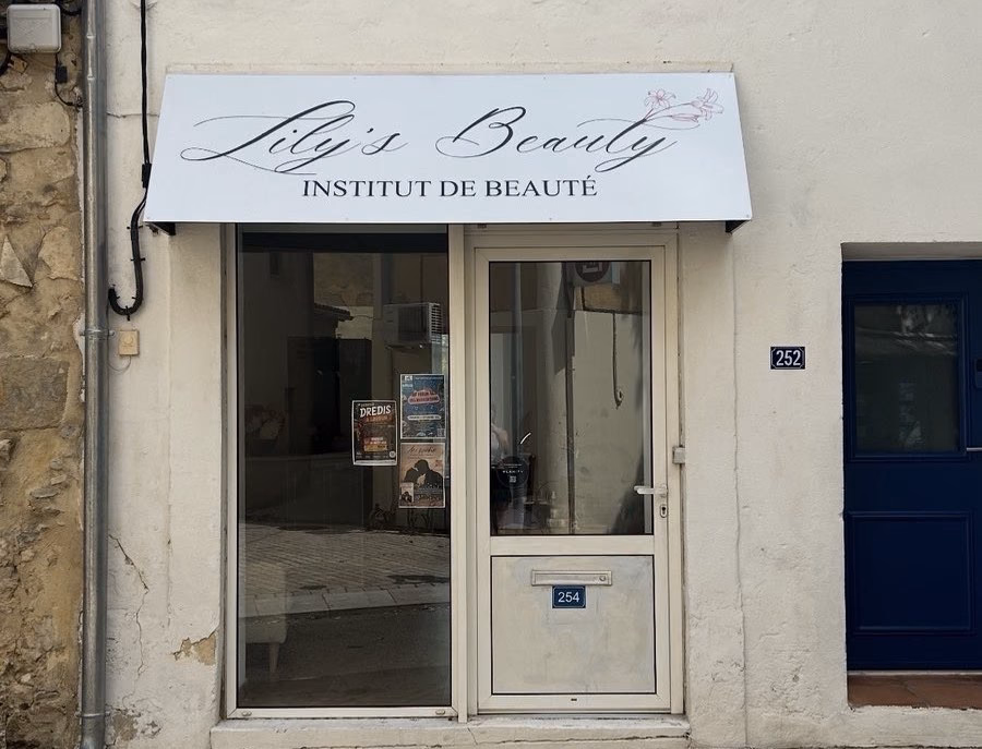 Façade de l'institut Lily's Beauty vue depuis la rue